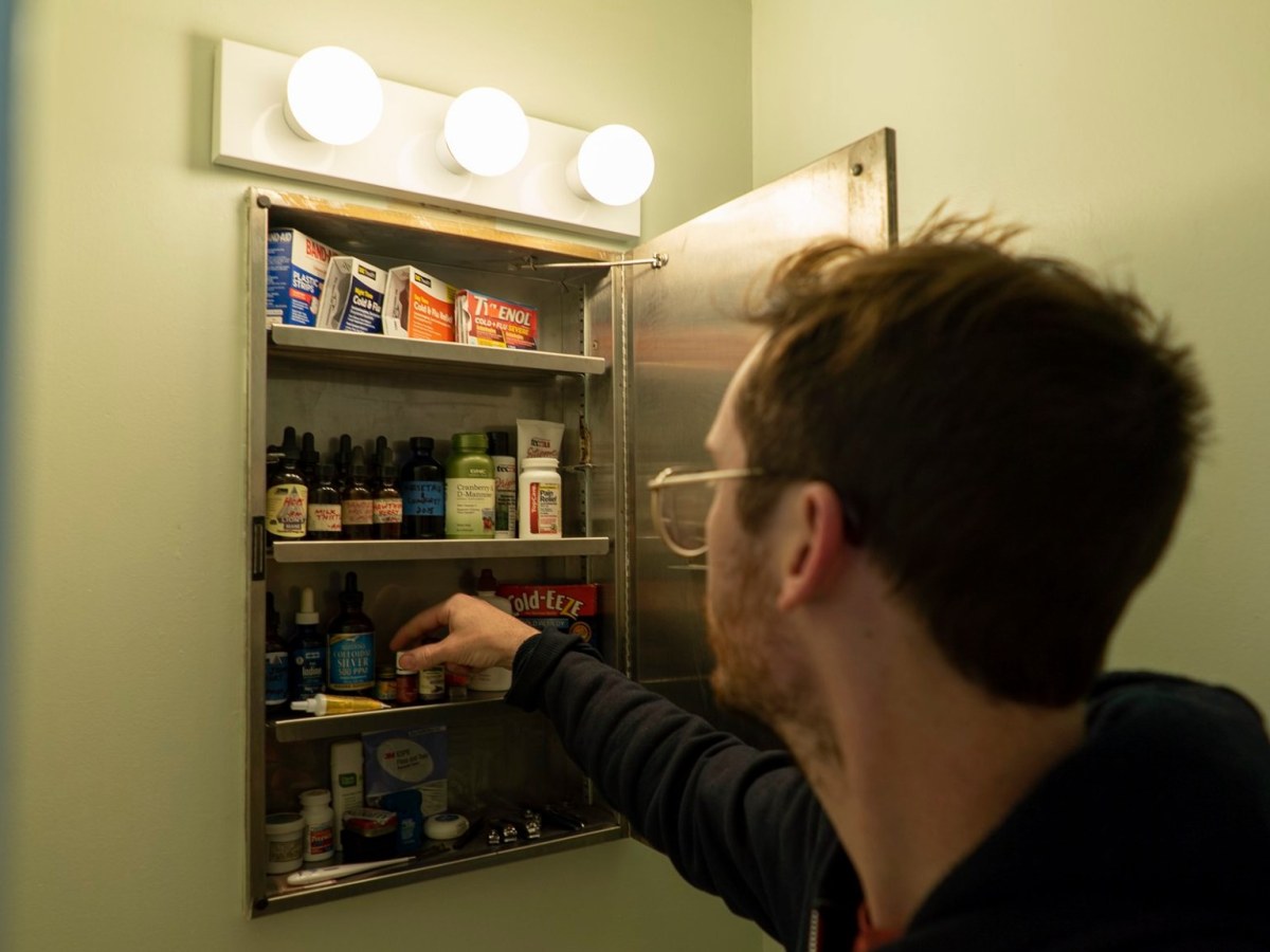 Tips for Staying Healthy During&nbsp;COVID19